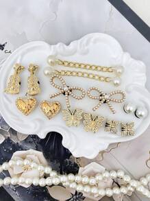 14pcs Wooden Clog Charms (Pink Bow, Black Crown, Black Flower, Golden Diamond Chain) - Detachable DIY Decorations For Customizing Mary Janes, Garden Shoes, Clogs, Sandals, And Beach Bags - Perfect Gift For Holidays, Parties And Special Occasions