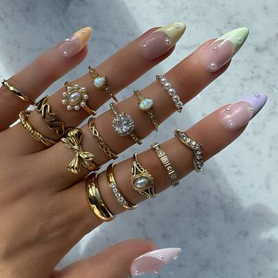 15 pezzi Anelli retrò con gemme finte e strass a forma di cuore e fiocco, set di anelli con fiori in perle finte per donne