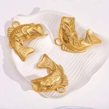 1 Pc 304 Stainless Steel Starfish Seahorse Shell Fish Ocean Series Pendant, 18k Gold-Plated Handmade Earring Accessory, DIY Accessory Pendant Earrings For Women's Daily Wear - Marine Life - View 3