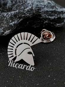 1pc Customized Helmet Lapel Pin - Stainless Steel Gold Personalized Name Engraved Brooch, Suitable For Men's Suits, Jackets And Formal Wear - Unique Gift For Him