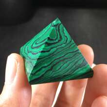 1pc Natural Crystal Pyramid Ornament, 3cm 7-Color Gemstone Pyramid