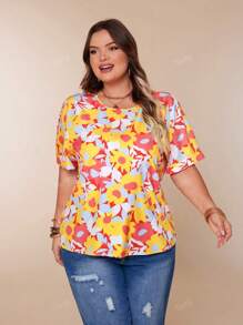 Plus Size Women's Yellow Floral Print Round Neck Casual Vacation Short Sleeve Pullover Top, Summer