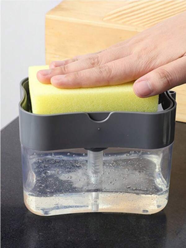 1 pièce Distributeur de savon 2 en 1 et support d'éponge, distributeur de savon de cuisine en plastique durable avec étagère à éponge, sans pile, convient pour la salle de bain, le salon, la voiture et la cuisine - grande capacité, fonctionnement d'une seule main, gris, incluant le bac d'égouttage et la boîte, garde le comptoir propre, outil de nettoyage de cuisine, couleur/motif aléatoire