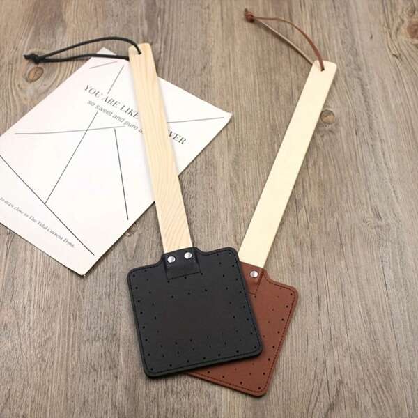 Leder Fliegenklatsche, Hochwertige Fliegenklatsche mit langem Holzgriff für drinnen und Outdoor