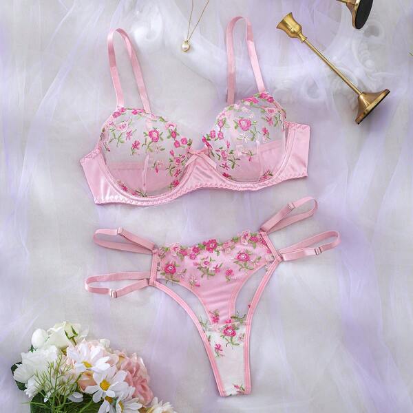 Lingerie sexy, ensemble de lingerie en dentelle rose brodée à la mode européenne et américaine. Design unique, inspire une imagination sans limite, créer une atmosphère romantique.