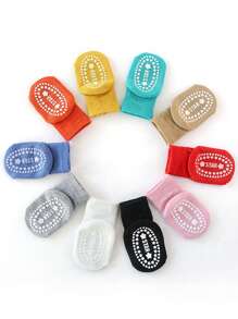 5 par wielokolorowych skarpetek antypoślizgowych dla niemowląt i dzieci, miękkie, kropkowane, gumowe skarpetki dla maluchów, odpowiednie do noszenia w pomieszczeniach i na co dzień