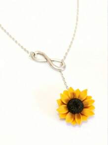 1pc Bohemian Style Lucky Infinity Symbol Silver Necklace Is Suitable For Women. The Country Style Retro Sunflower Long Silver Necklace Is A Summer Charm Necklace For Women. It Is Suitable For Ladies To Wear Daily And Give As A Gift To Good Friends