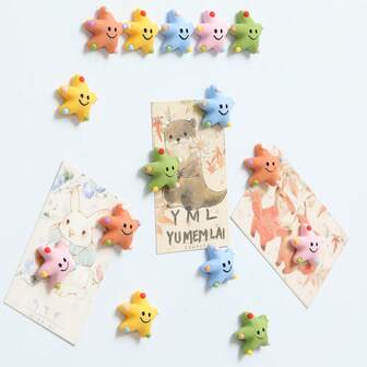 Conjunto de 5/10 unidades de ímãs de geladeira com carinhas sorridentes, adesivos para quadro de avisos e lousa branca.