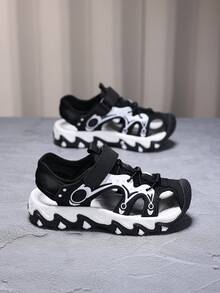 Kids Boys' Outdoor Style Anti-Slip Durable Sports Sandals, Breathable Mesh Design, Shock-Absorbing Toe, Versatile For Everyday & Outdoor Wear, Spring/Summer - Black and White - View 4