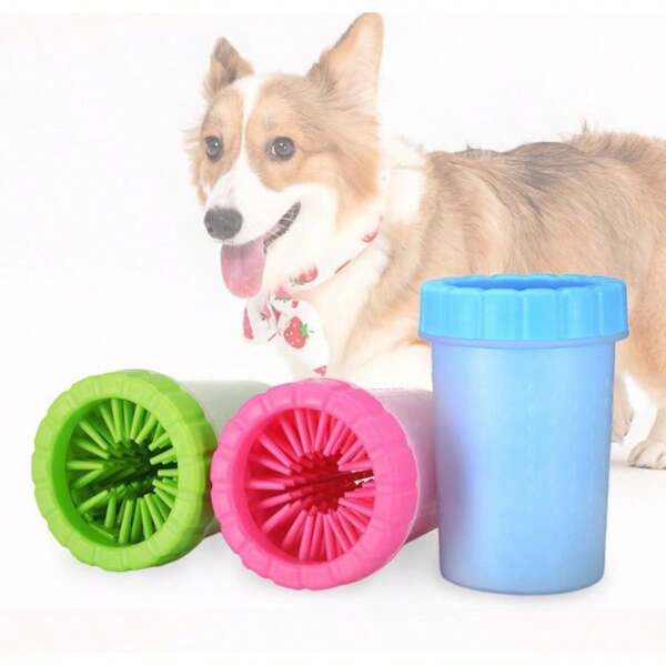 1 copo para limpeza de patas de cachorro, limpador de patas de cachorro, lavador de patas de cachorro, limpador de patas de animais de estimação, escova portátil de silicone para limpeza de animais de estimação, limpador de patas de cachorro, lavador de patas de gato, artigos para gatos, limpador de patas de animais de estimação de limpeza rápida, adequado para cães e gatos pequenos, médios e grandes. (Existem três cores para escolher)