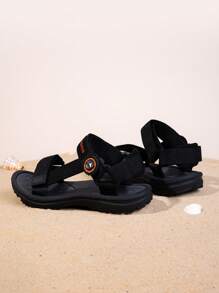 1 par de sandalias de playa para niños, de primavera/verano, con parte superior de unicolor, estilo slip-on de moda con correa ajustable de doble gancho y bucle, adecuadas para uso diario, la playa, vacaciones