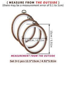 3 قطع دائرة خياطة متنوعة الأحجام 6 بأسلوب عتيق مزين بالخشب البني وملمس الخشب الطبيعي لعمل الاشغال اليدوية، اطر سشوار الحلم الديكورية المعلقة. مصنوعة من مواد عالية الجودة البلاستيك والمعدن. مناسبة لأغراض الديكور كالهالوين وعيد الميلاد والهواتف والحقائب والاثاث والسيارات