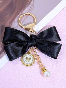 1pc Bowknot Bag Charm, A Bag Accessory, And An Faux Pearl Keychain. It's A Perfect Mother's Day Gift. This Cute Faux Pearl Beaded Bracelet-Style Keychain Exudes A Vintage Charm. It Is Suitable For Decorating Ladies' And Girls' Handbags, Backpacks, And Even Cars. The Pearl Pendant Adorned With A Ribbon Is Also An Excellent Choice For Valentine's Day And Birthday Gifts. - Multicolor - View 23