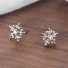 S925纯银圣诞雪花锆石耳钉，甜美优雅的女士水钻银耳环 - 幾何 - 查看 4