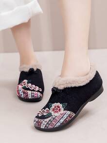 2024新款刺绣圆头一脚蹬保暖舒适软底防滑休闲鞋中老年妈妈冬季 - 黑色 - 查看 6