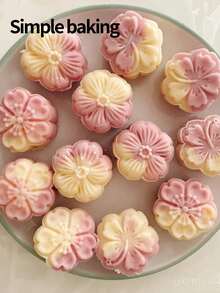 4pcs 3D Stereoscopic Floral Pattern Cake Mold Set, Birthday Gift Baking Kit, Bento Supplies, Handmade DIY Cookie Cutter, Cake, Cookie, Embossed Cookie Cutting Mold, Holiday Party Mooncake Stuffed Bun Kitchen Tools, Parent-Child Baking Supplies. Mid-Autumn Festival Chinese Pastry Tools. Mooncake Mold Set Cookie Shaper.