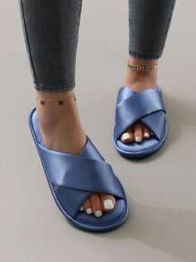 Elegante & bequeme Satin-Criss-Cross Pantoffeln zum Schlüpfen für Frauen, für Innen- und Außenbereich geeignet