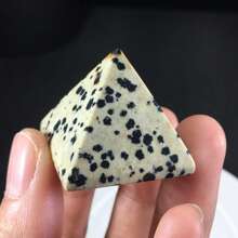 1pc Natural Crystal Pyramid Ornament, 3cm 7-Color Gemstone Pyramid