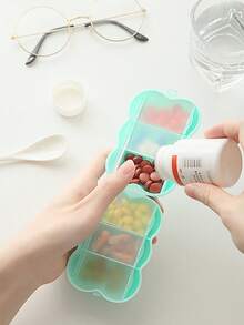 1 件便携式 6 格药盒，大容量迷你旅行紧凑密封容器 - 彩色 - 查看 5