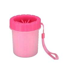 1 copo para limpeza de patas de cachorro, limpador de patas de cachorro, lavador de patas de cachorro, limpador de patas de animais de estimação, escova portátil de silicone para limpeza de animais de estimação, limpador de patas de cachorro, lavador de patas de gato, artigos para gatos, limpador de patas de animais de estimação de limpeza rápida, adequado para cães e gatos pequenos, médios e grandes. (Existem três cores para escolher)