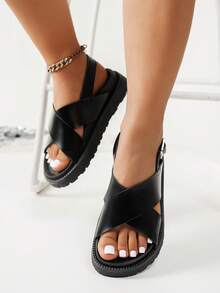 新款夏季百搭交叉纯色厚底平底女士凉鞋，休闲装，女神风，舒适金属扣防滑 - 黑色 - 查看 5