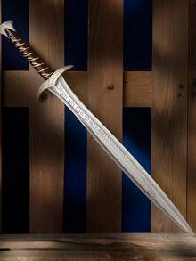 1把手持仿真剑，PU材质，剑型模型，道具武器，适用于万圣节服装、舞台表演、影视动画模拟、角色扮演，无害仿真武器