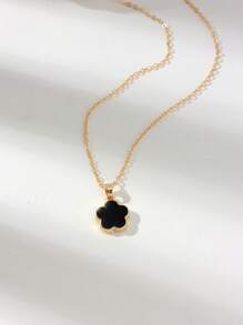 1pc Women's Delicate 5-Leaf Clover Flower Clavicle Necklace, Fashionable Versatile Chic Gifts For Party, Birthday, Anniversary