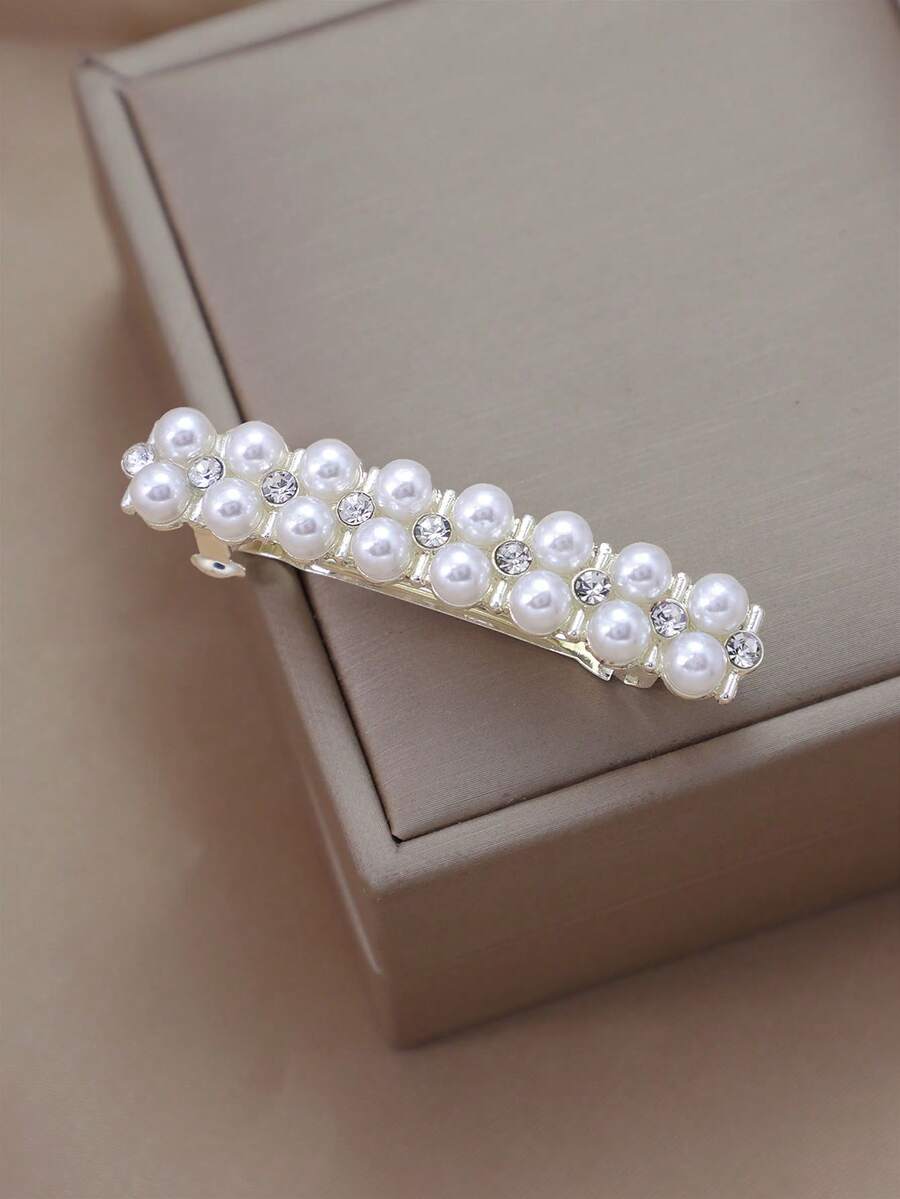 1pc Delicate Miniature 5-Petal Pearl Flower Hair Clip, High-End Tiny Spring Loaded Side Bangs Clip For Women - White - View 1