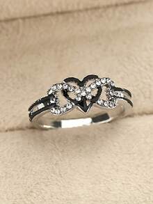 1 件时尚甜美十字交叉心形设计简约韩式蝴蝶小戒指，非常适合女性