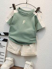 Infant/Toddler Letter Print Contrast Color Round Neck Short Sleeve Shorts Set, Summer