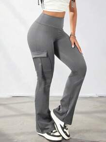 Pantalones cargo tipo leggings con piernas acampanadas, cintura ancha, elásticos, bolsillos y detalles decorativos, de estilo deportivo y para ejercicio de levantamiento de glúteos, en estilo Y2K