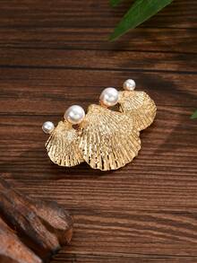 1 件优雅女士夏季海滩派对胸针，带有金色海星、贝壳和人造珍珠装饰，是理想的礼物