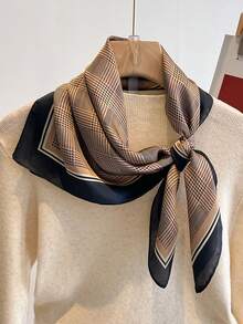 1条女士围巾，新款夏季时尚字母印花发带，多功能方巾，复古马图案真丝围巾，简约奢华缎面围巾，可用作发带、围巾等，是提升您整体造型的理想之选。 - 黑邊咖色紋 - 查看 3
