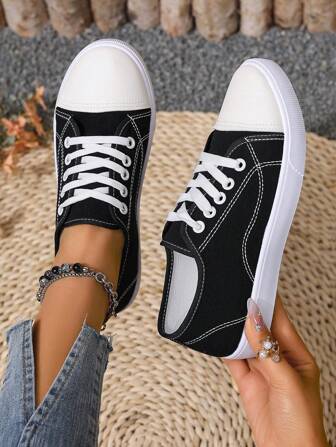 Plus Size Women Black Fashion Sneakers, Casual Lace-Up Flat Bottom Shoes, School/Student/Daily Wear (Please Order 1 Size Up As Shoes Run Small)