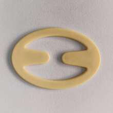 4pcs/Set Oval Shaped Bra Strap Clips, Invisible Non-Slip Bra Strap Clips, Innerwear Shoulder Strap Anti-Slip Clips, Invisible Bra Strap Buckle, Bra Clasp Strap Clip - Black and White Skin Transparent - View 3