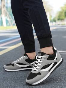 男士复古平底圆头系带字母图案休闲鞋，透气大码情侣鞋，柔软防滑鞋底，四季皆宜，舒适训练平底学生鞋，防滑鞋底，透气柔软网布和绒面革 - 彩色 - 查看 5