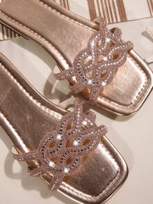 New Design Women's Glass Rhinestone Decor Casual Strap Flat Beach Sandals, Summer - Champagne - View 6