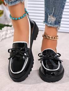 女士新款复古粗跟蝴蝶结便士乐福鞋，时尚漆皮牛津鞋，舒适柔软休闲一脚蹬平底鞋，适合散步、购物，四季皆宜