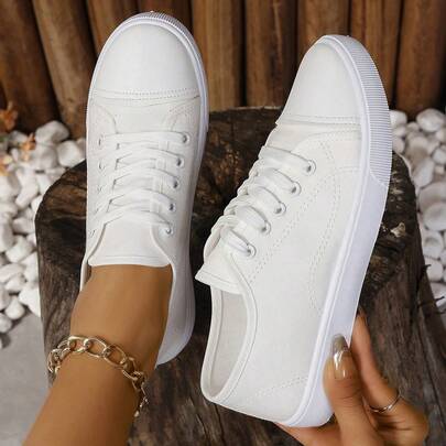 大码女式白色运动鞋时尚休闲系带厚底鞋，适合上学和日常穿着（建议订购大 1 码，因为鞋子尺码偏小）