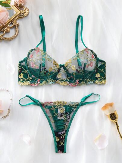 Women Groen Bloemen Geborduurde Mesh Verleidelijke Lingerie Set Includes Sensual Thong, Intimate Valentine, Ultrathin BH view 3