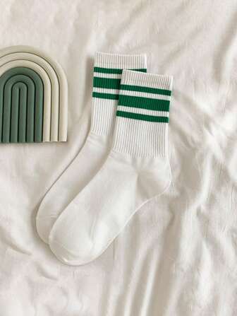 1/3/7 Pairs Striped Patterned Casual Mid-Calf Socks, Soft & Comfortable Socks For Outdoor Sports, All Seasons Christmas Gift