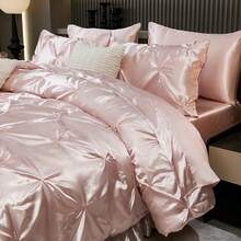 10-Piece Satin Comforter Set With Sheet Set Queen Size Pinch Pleat Bedding Comforter Set Silk Like Satin Bedding Set For Bedroom And Guest Room Soft Lightweight Luxury Satin Bed Set With 1 Comforter 4 Pillowcases 1 Flat Sheet 1 Fitted Sheet 1 Bed Skirt And 2 Cushion Cover (Twin Size Includes 8 Pcs) - 淺粉色 - 查看 9