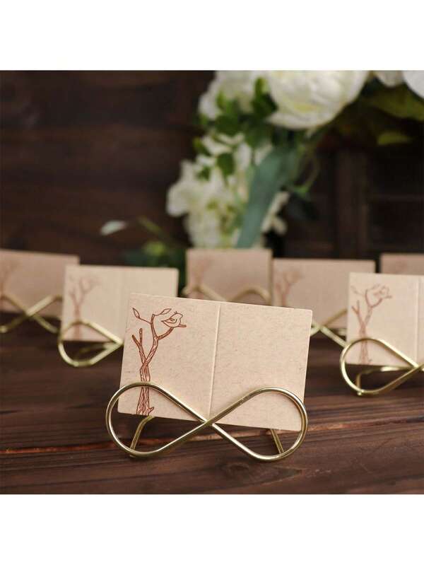 20pcs Gold Heart Shaped Wedding Place Card Holders, Metal Table Menu Card Clips, Suitable For Dining Table Decor, Birthday Wedding Table Numbers, Memo Clips, Tags