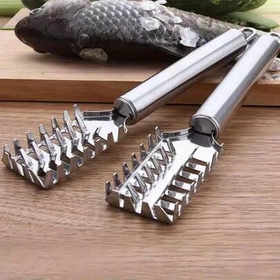 1pc Stainless Steel Fish Scaler, Serrated Edge Fish Descaler, Multi-Functional Stainless Steel Fish Scaler Cleaning Tool For Kitchen, Efficient And Quick Fish Cleaning Tool, Durable And Easy To Clean, Suitable For Kitchen Use (Random Color/Pattern)