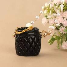 全新逼真 3D 包钥匙扣，时尚百搭珍珠链背包吊坠，别致单肩包配件 - 彩色 - 查看 5