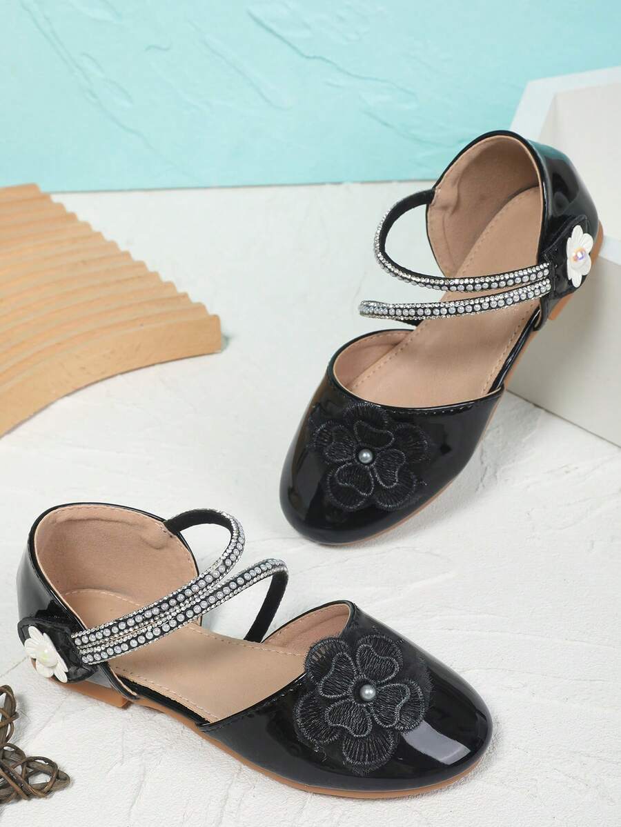 New Rhinestone Ribbons Knitted Flowers Ballet Shoes For Girls - Black - View 1