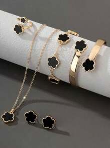 Set da 6 pezzi di accessori decorativi con fiori fortunati dello stesso colore per ragazze, 1 paio di orecchini, 1 collana, 1 braccialetto, 1 braccialetto, 1 set di anelli adatto per uso quotidiano