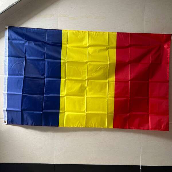 Romania National Flag 3x5 Ft, Romania Handheld Flags, Durable Polyester Romanian Banner, Indoor/Outdoor Multipurpose, Ideal For European Football Cup, World Events & Party Decoration