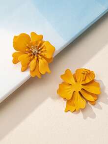 1 par de pendientes de clip elegantes y dulces con flores de estilo campestre para mujer, adecuados para vacaciones, cumpleaños, citas, bailes, fiestas, vacaciones, compras y uso diario