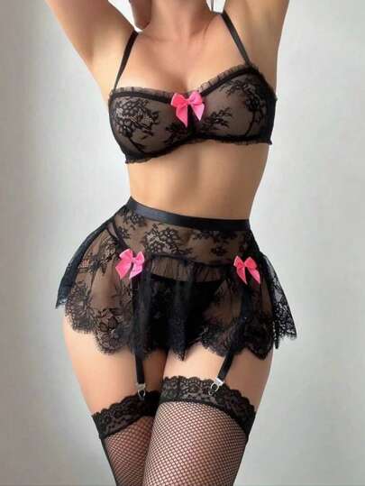 Dwuczęściowy komplet bielizny europejskiej i amerykańskiej z koronkową kokardą i wiązaniem w perspektywie, trzypunktowy biustonosz i pas do pończoch. Seksowna bielizna damska, seksowny i uroczy koronkowy top typu halter, kontrastowy koronkowy patchwork – odkryte plecy, bezrękawnik, kokarda, wygodny i lekko elastyczny, pranie ręczne, całoroczna piżama z topem typu halter, idealna na imprezy i rave.